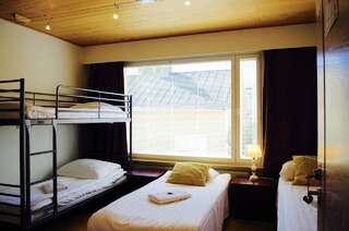 Гостевой дом GuestHouse Arctic Heart Рованиеми Кровать в общем номере для мужчин с 4 кроватями-2